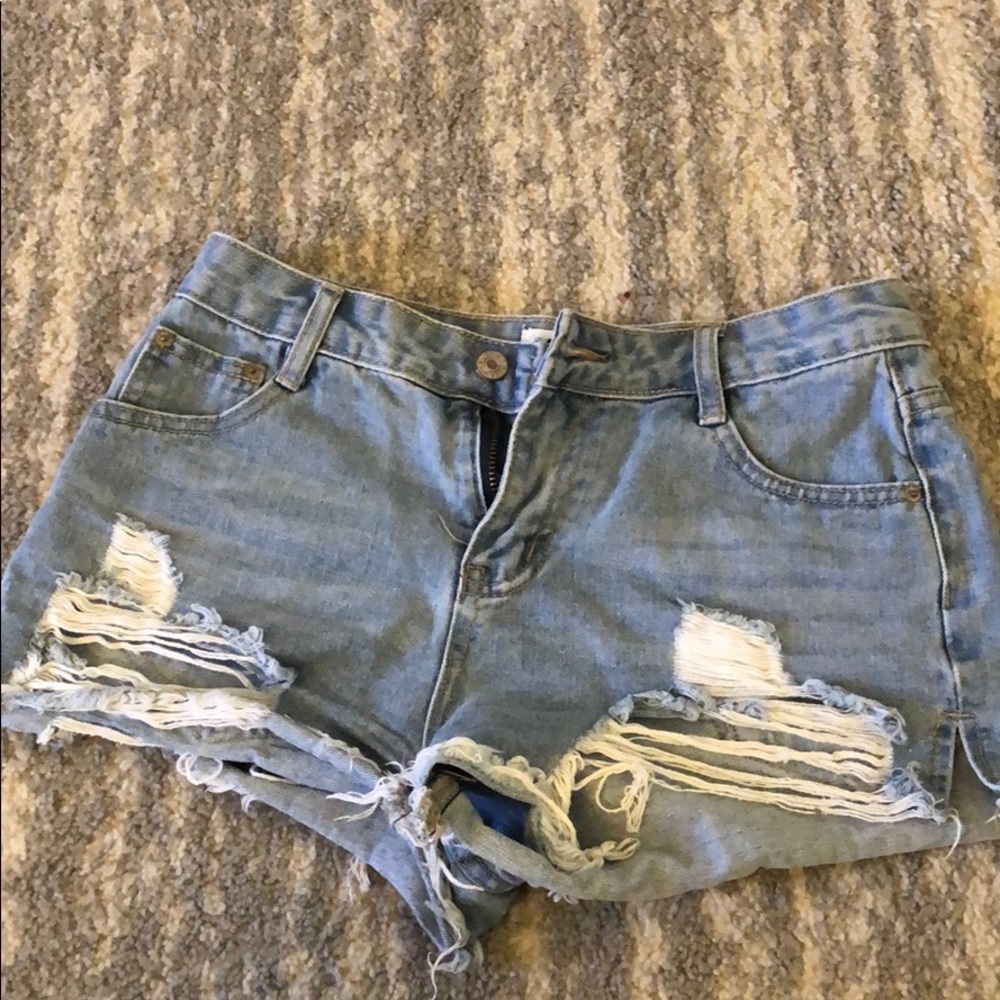 Distressed shorts